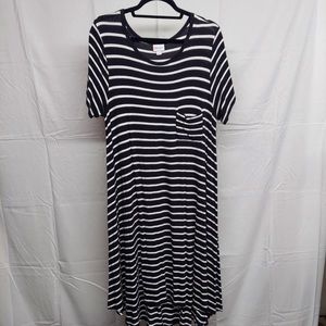 Lightly worn. Women’s Large LulaRoe dress